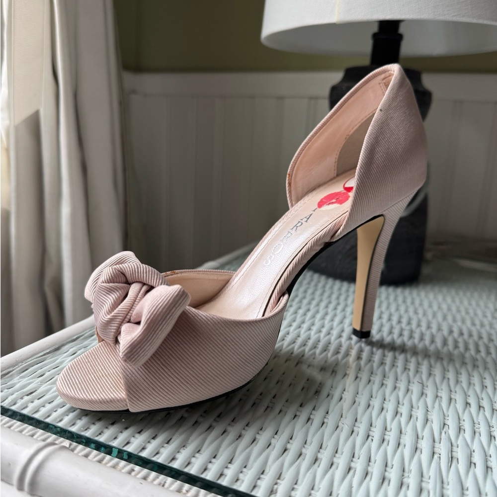 Caparros Soft Pink Peep-Toe Heels with Bow